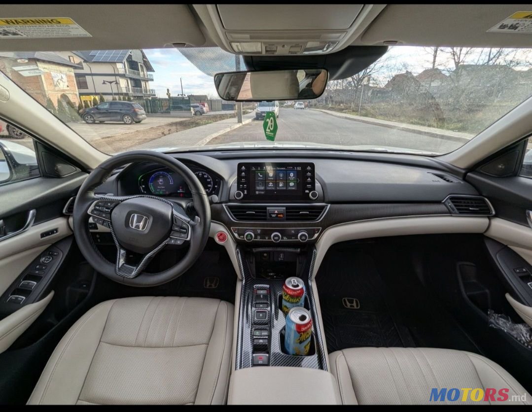 2019' Honda Accord photo #6