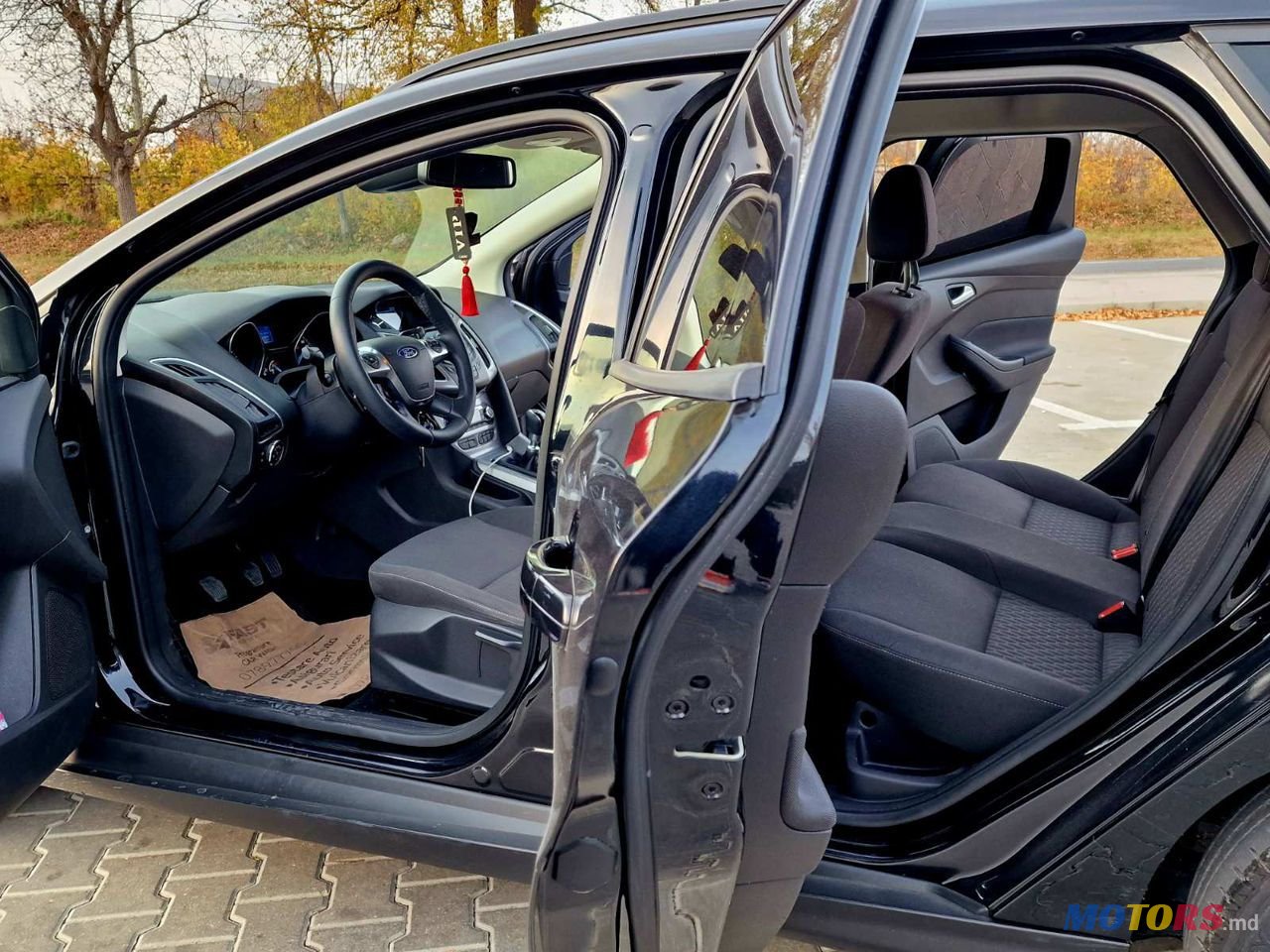 2013' Ford Focus photo #6