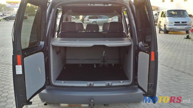 2007' Volkswagen Caddy photo #4