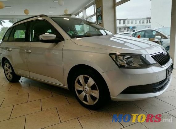 2016' Skoda Fabia photo #1