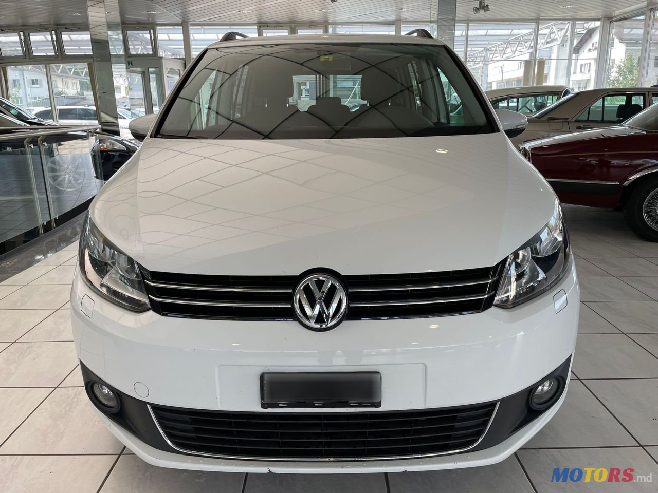 2015' Volkswagen Touran photo #1