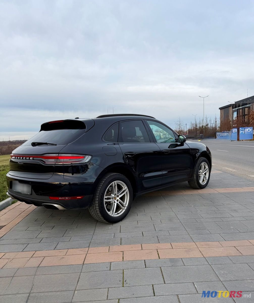 2019' Porsche Macan photo #4