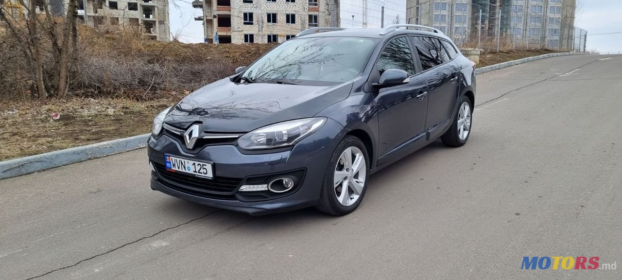 2014' Renault Megane photo #2