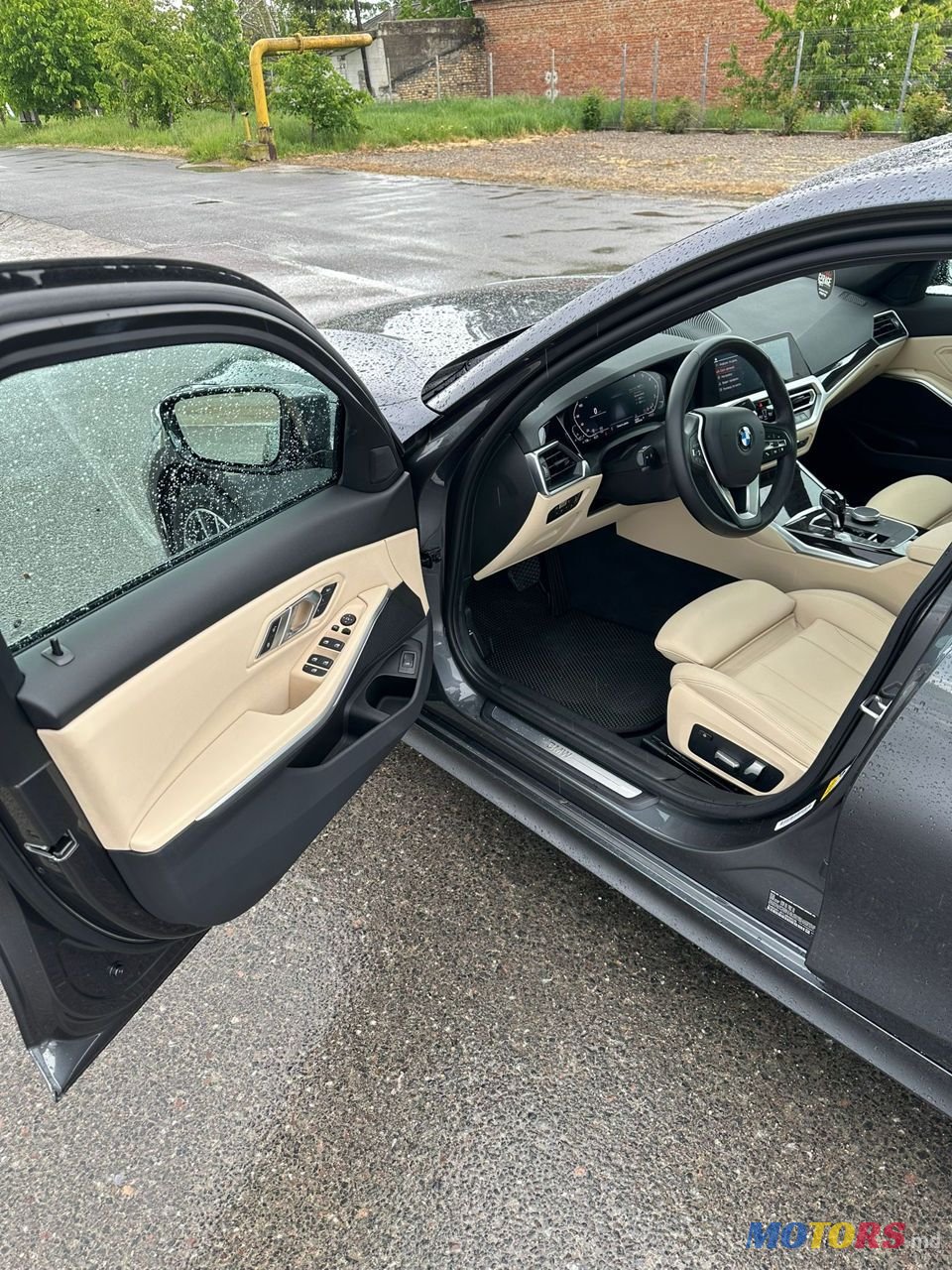 2020' BMW 3 Series photo #6
