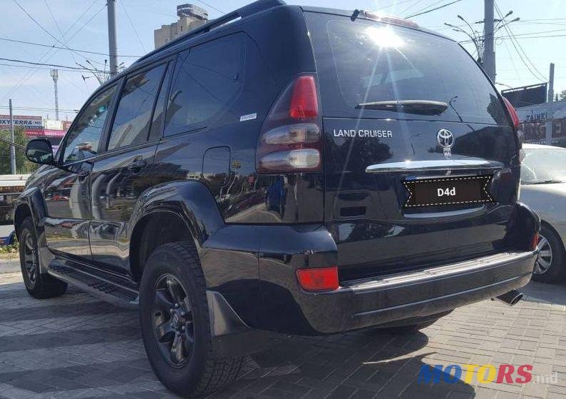 2006' Toyota Land Cruiser Prado photo #3