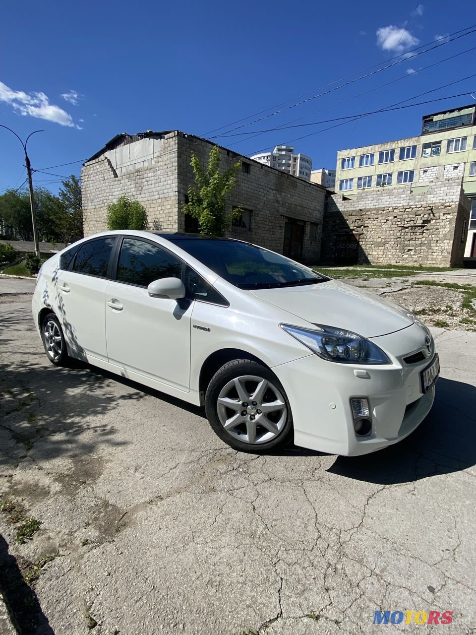 2010' Toyota Prius photo #1