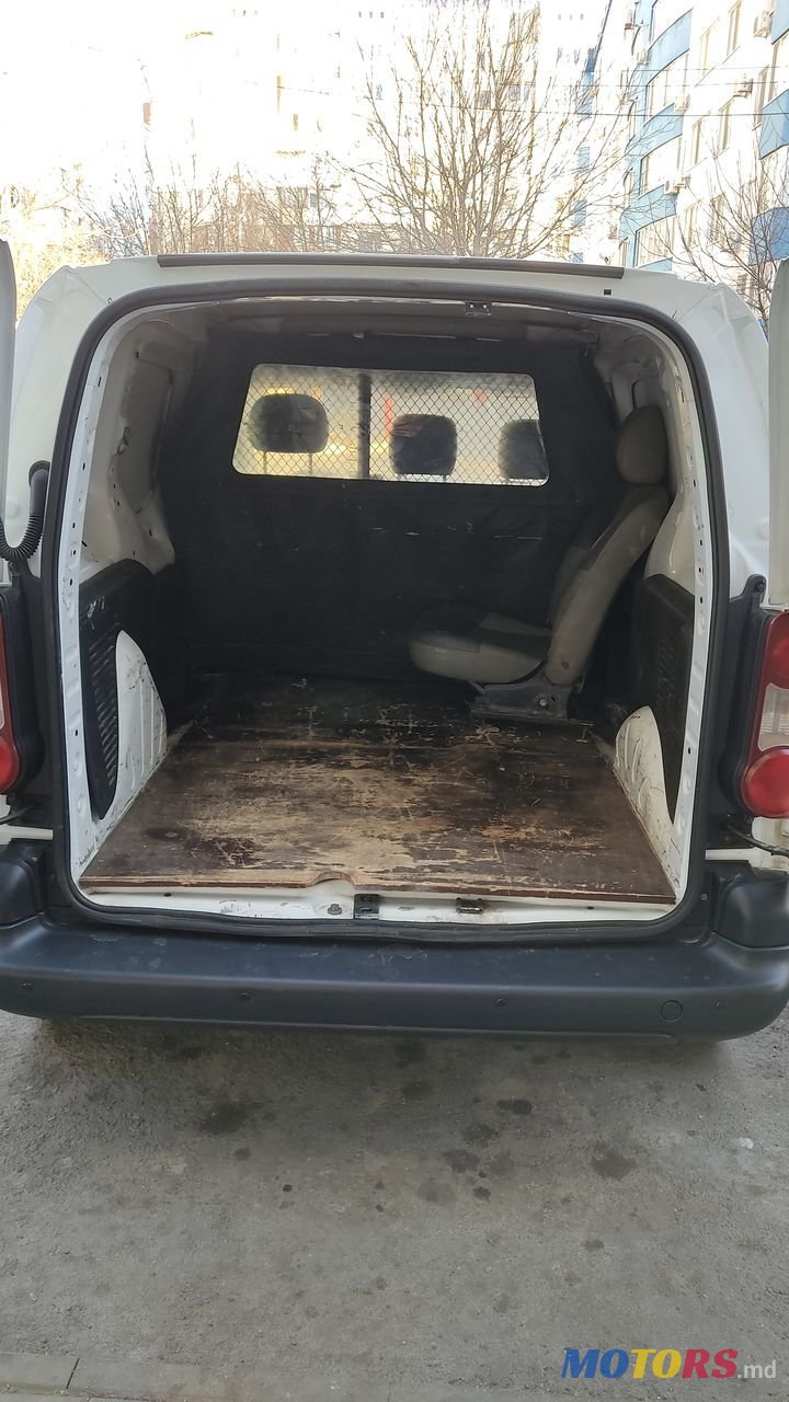 2014' Peugeot Partner photo #4