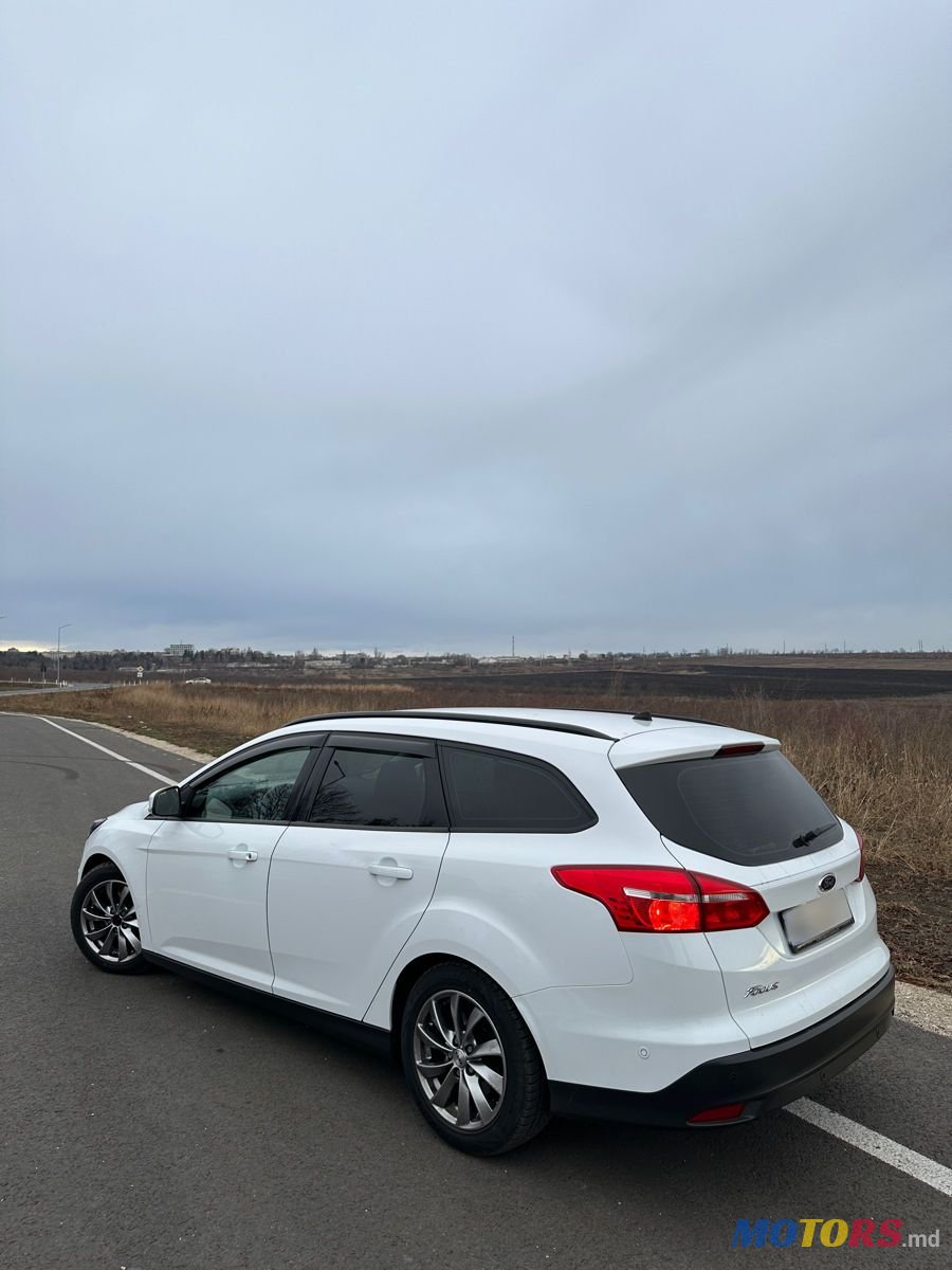 2015' Ford Focus photo #4