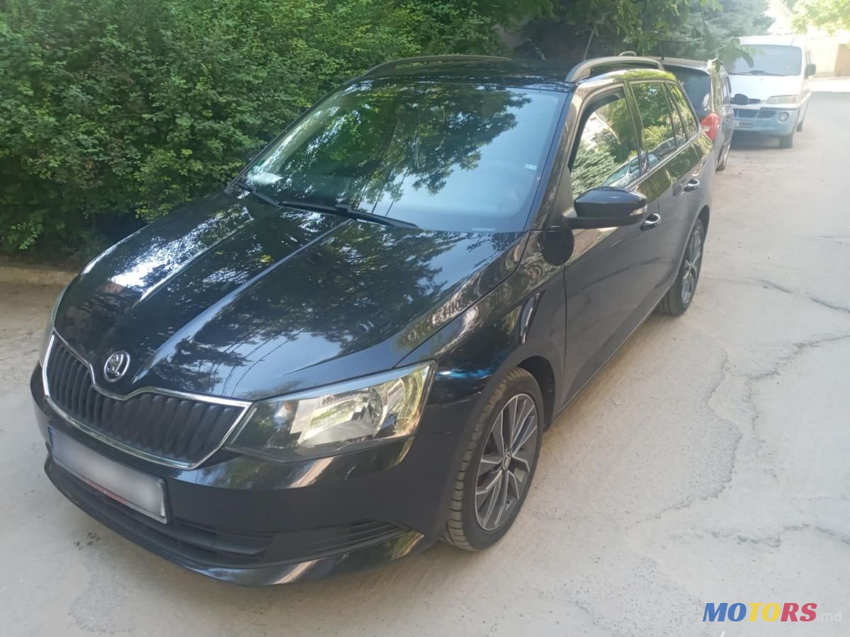 2016' Skoda Fabia photo #4