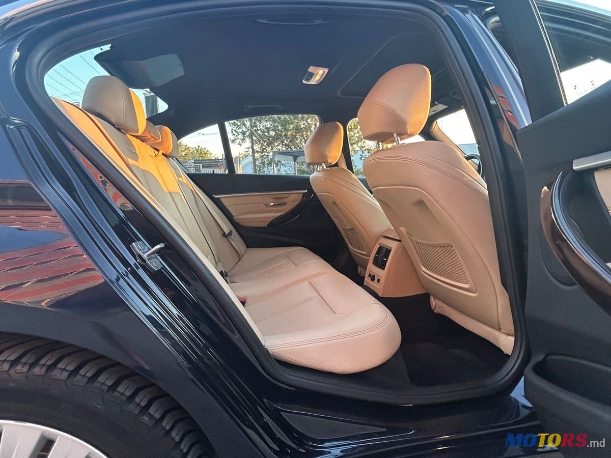 2017' BMW 3 Series photo #4