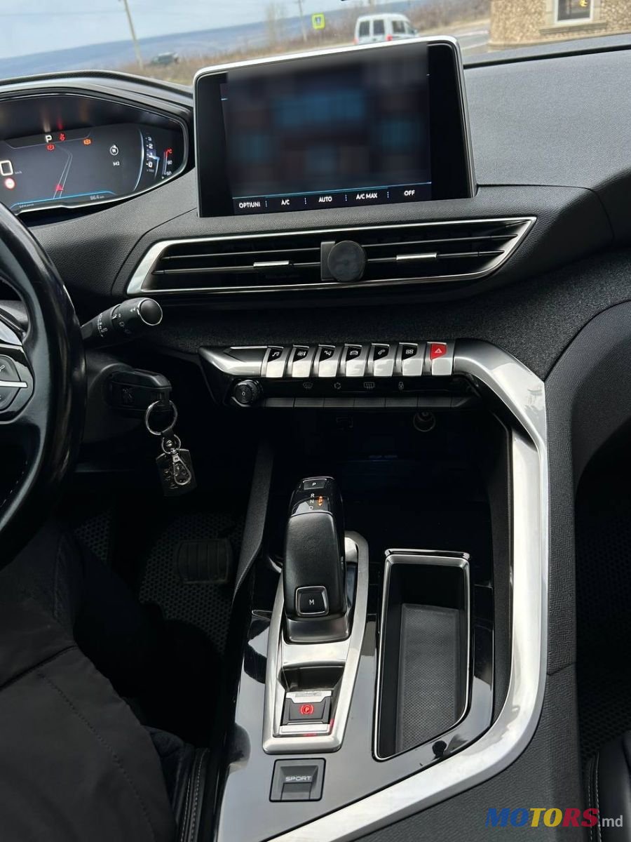2018' Peugeot 3008 photo #6