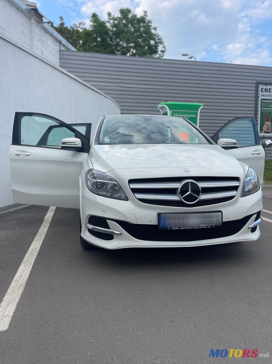 2015' Mercedes-Benz B Класс photo #1