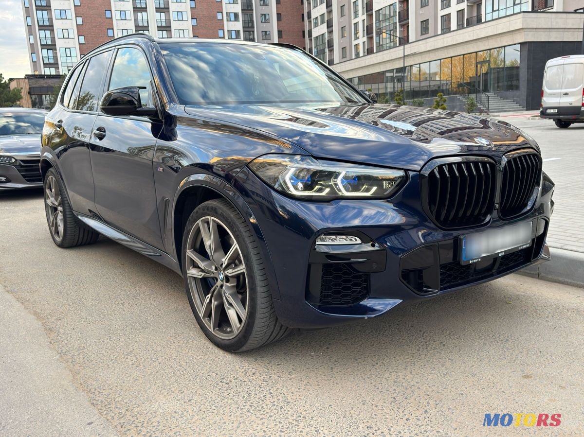 2020' BMW X5 photo #2
