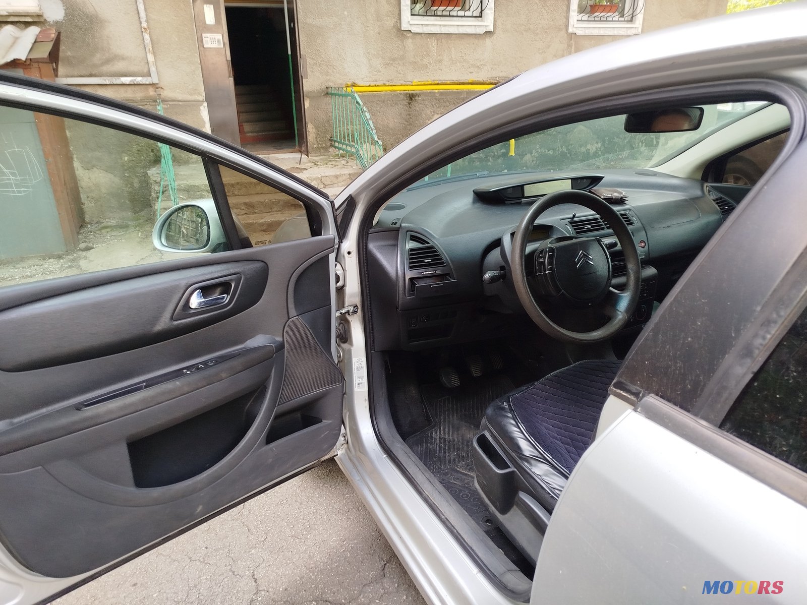 2006' Citroen C4 photo #5