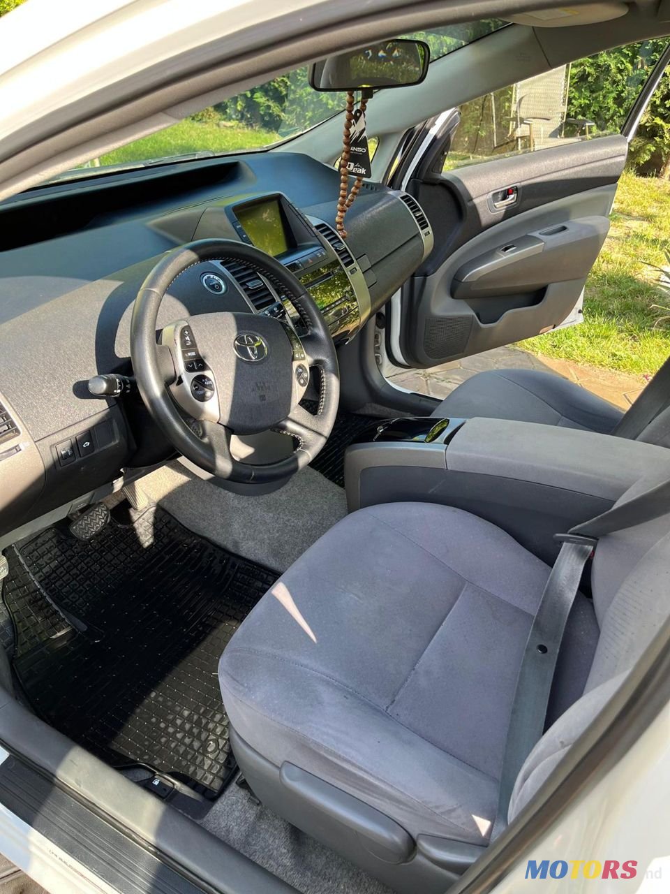 2007' Toyota Prius photo #6