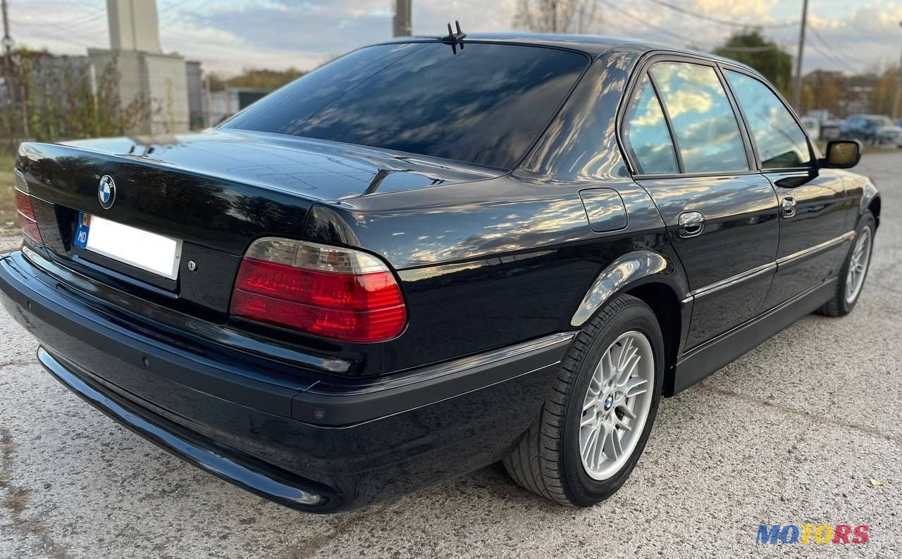 2002' BMW 7 Series photo #6