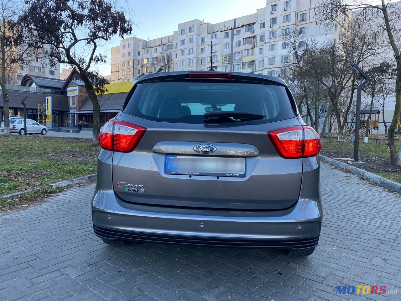 2014' Ford C-MAX photo #4