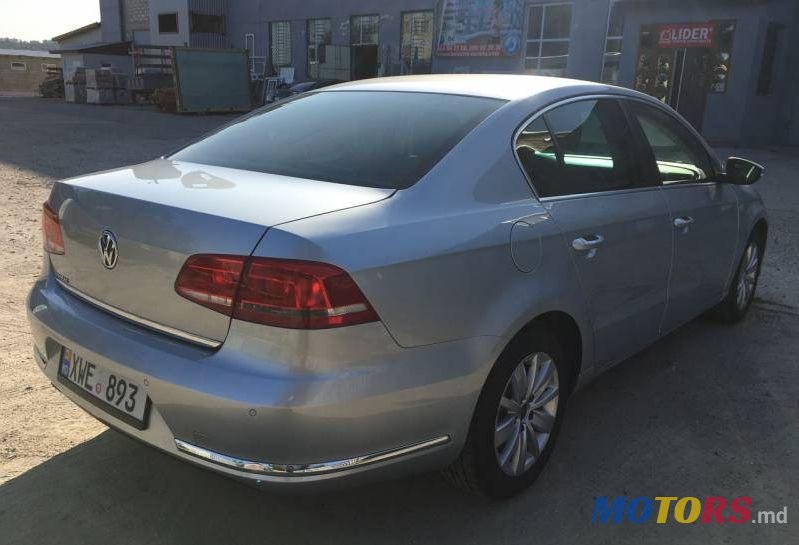 2014' Volkswagen Passat photo #1