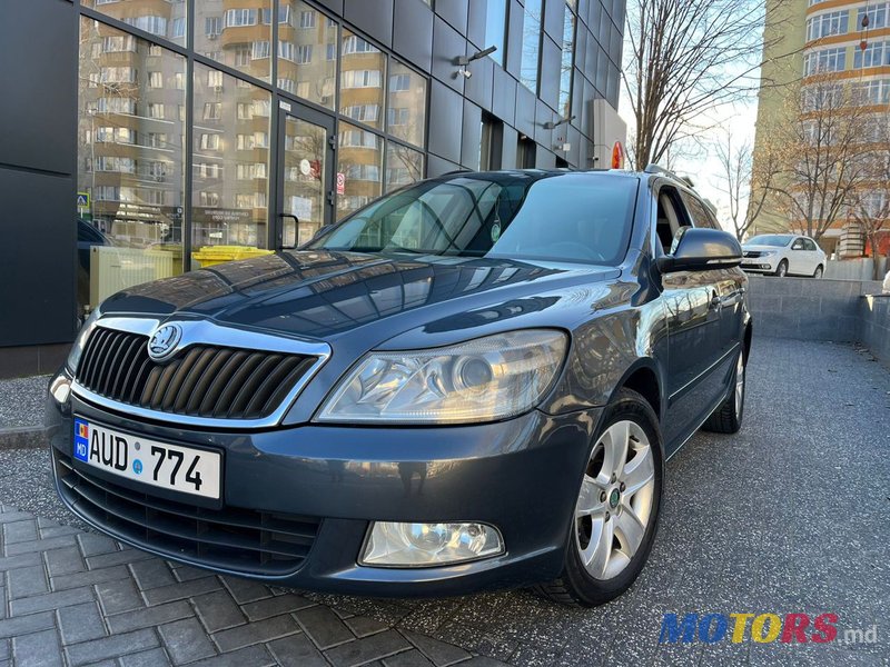 2009' Skoda Octavia photo #1