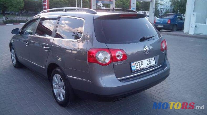 2007' Volkswagen Passat photo #4