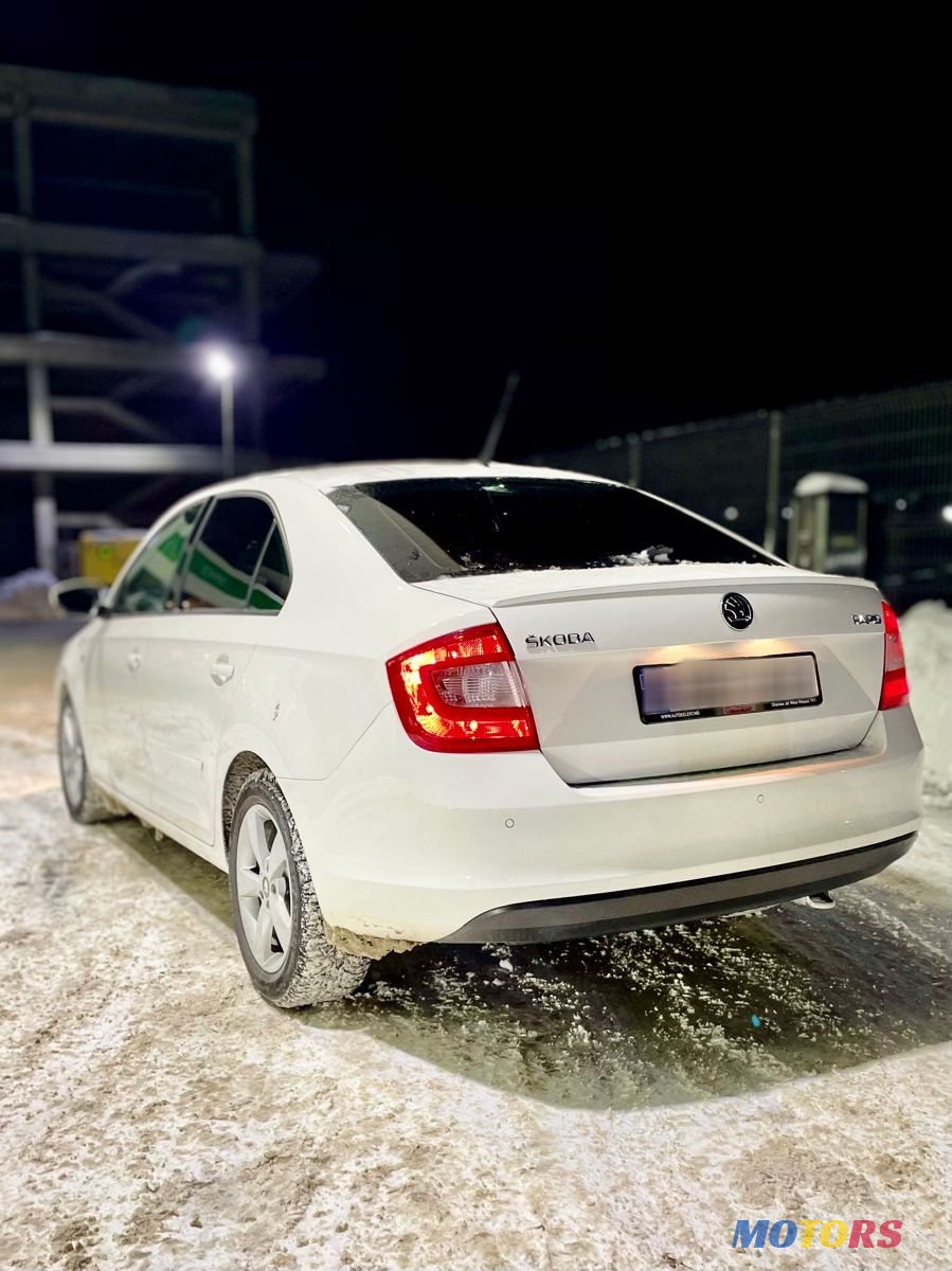 2014' Skoda Rapid photo #4