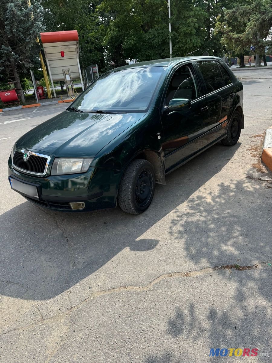 2001' Skoda Fabia photo #2