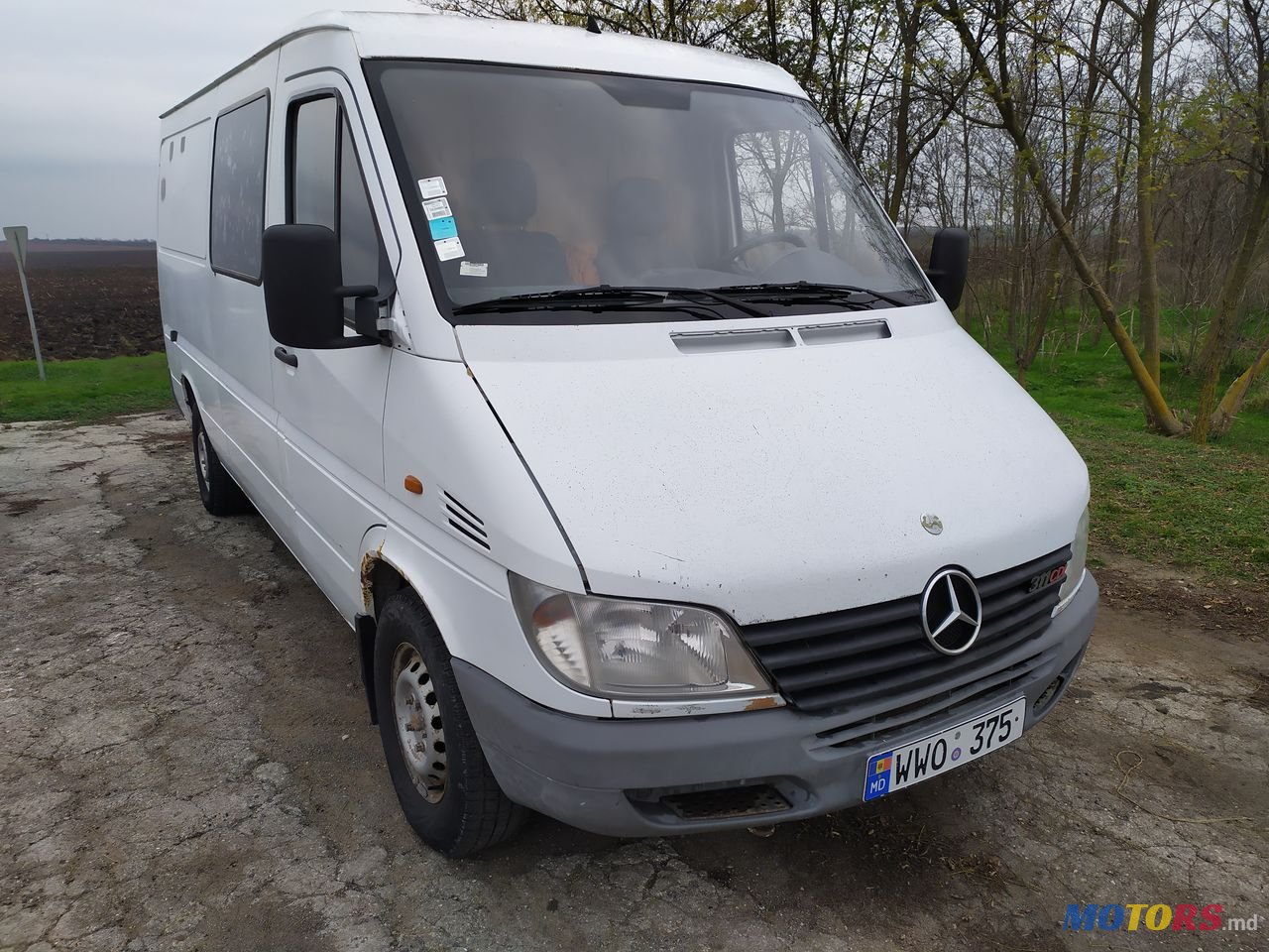 2001' Mercedes-Benz photo #1