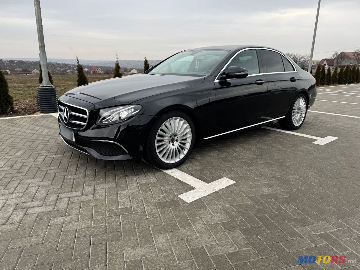 2019' Mercedes-Benz E-Class photo #1