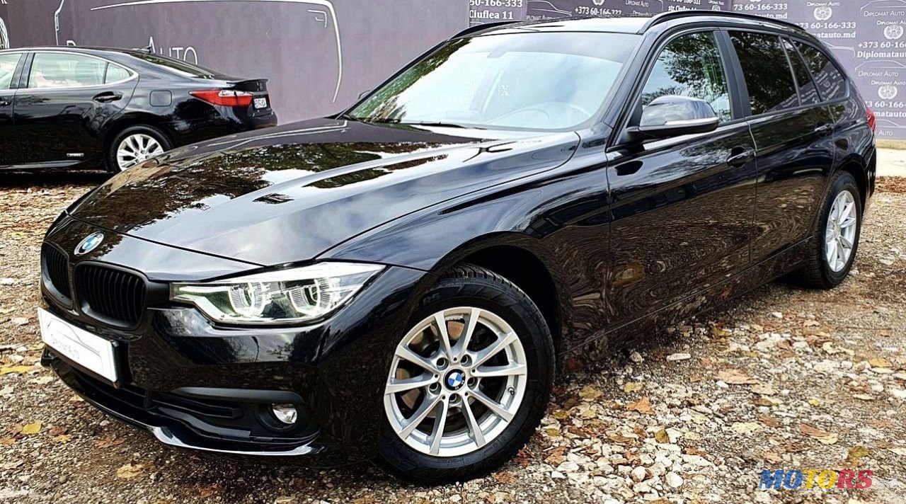 2017' BMW 3 Series photo #2