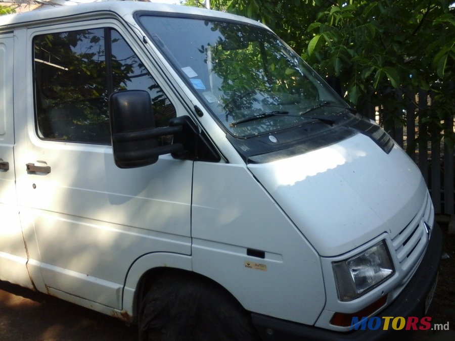 1999' Renault Traffic photo #1