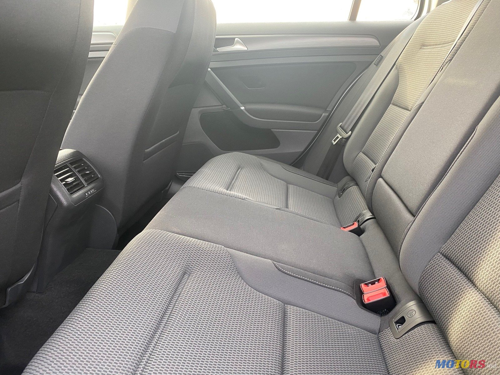 2019' Volkswagen Golf Variant VII 1.6 TDI 115 Comfortline photo #7