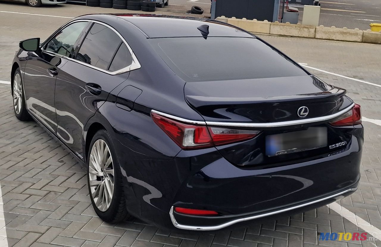 2022' Lexus Es Series photo #5