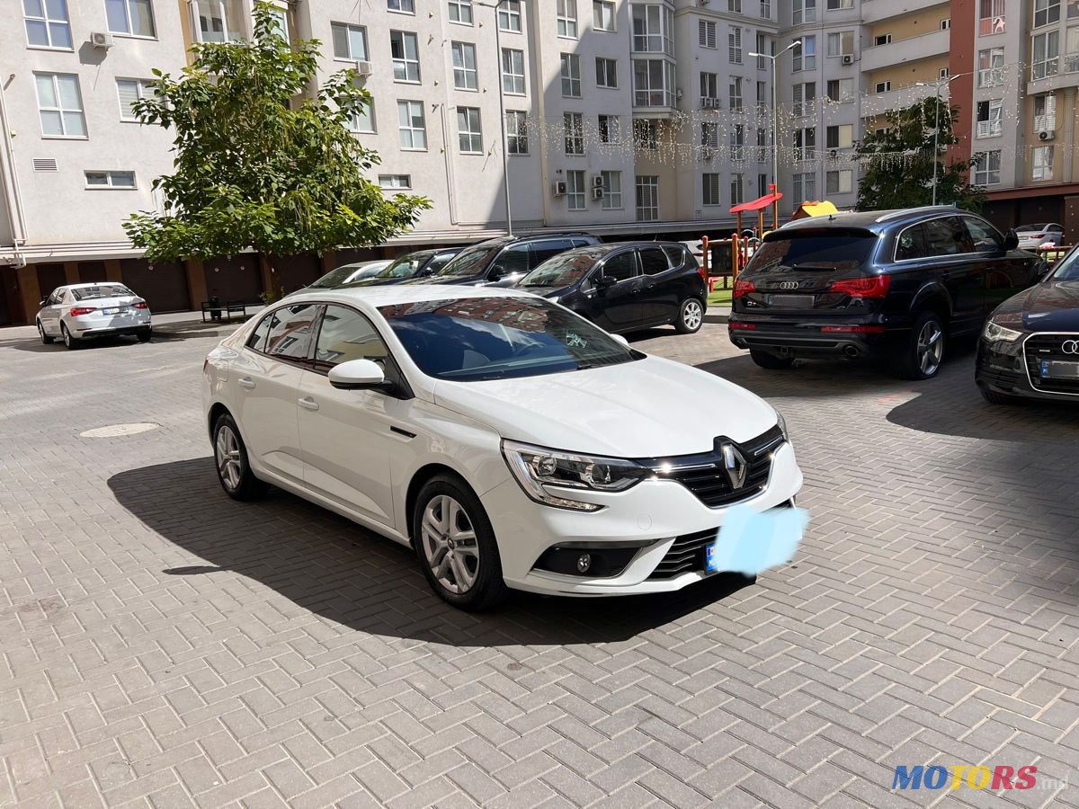 2019' Renault Megane photo #1