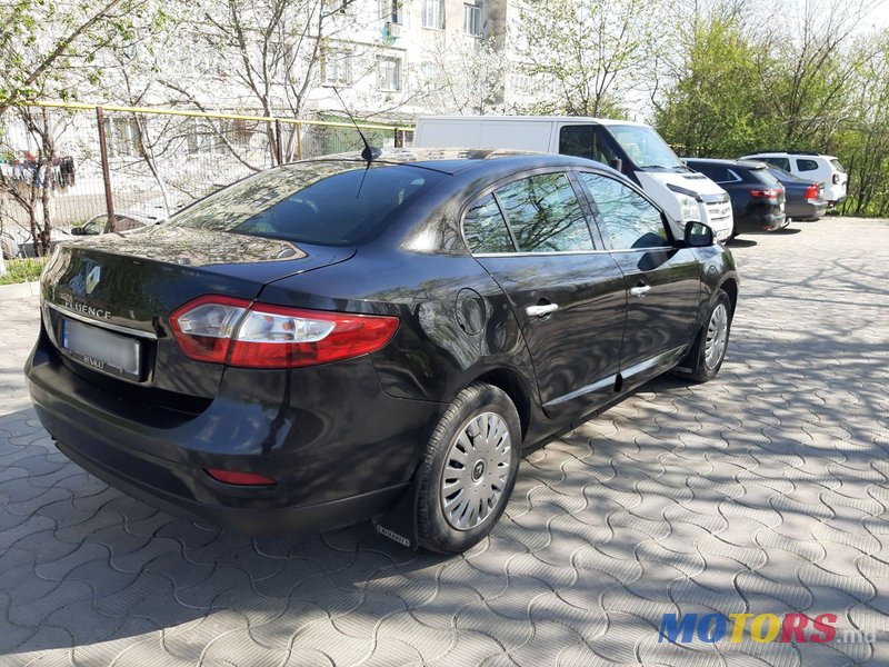 2010' Renault Fluence photo #3