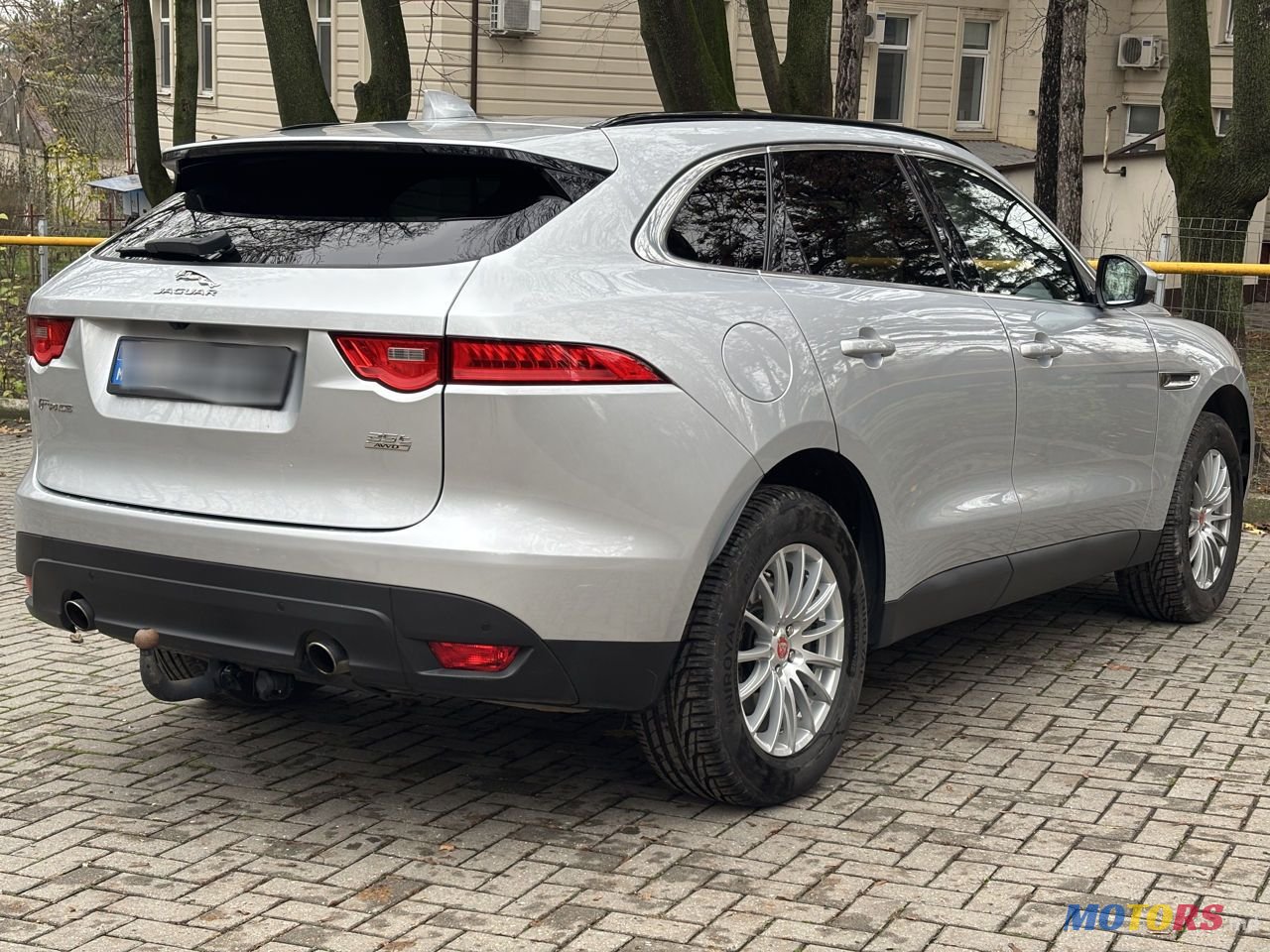 2018' Jaguar F-Pace photo #5