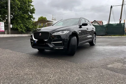 2017' Jaguar F-Pace