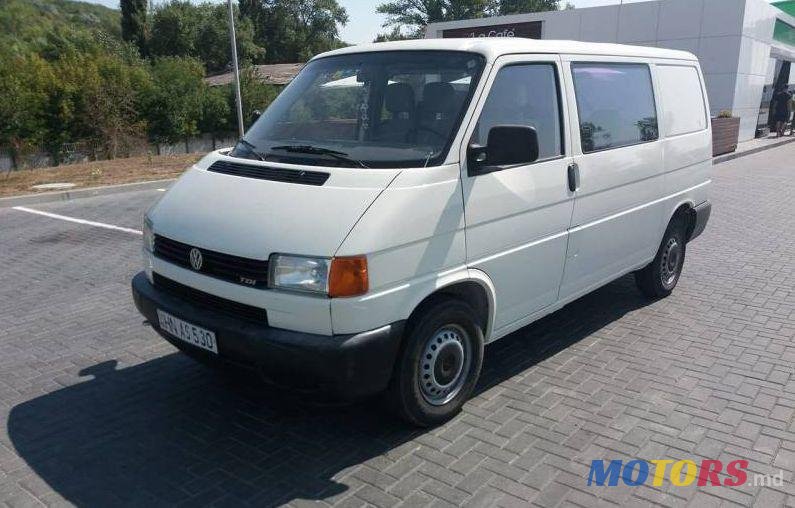 2000' Volkswagen Transporter photo #1