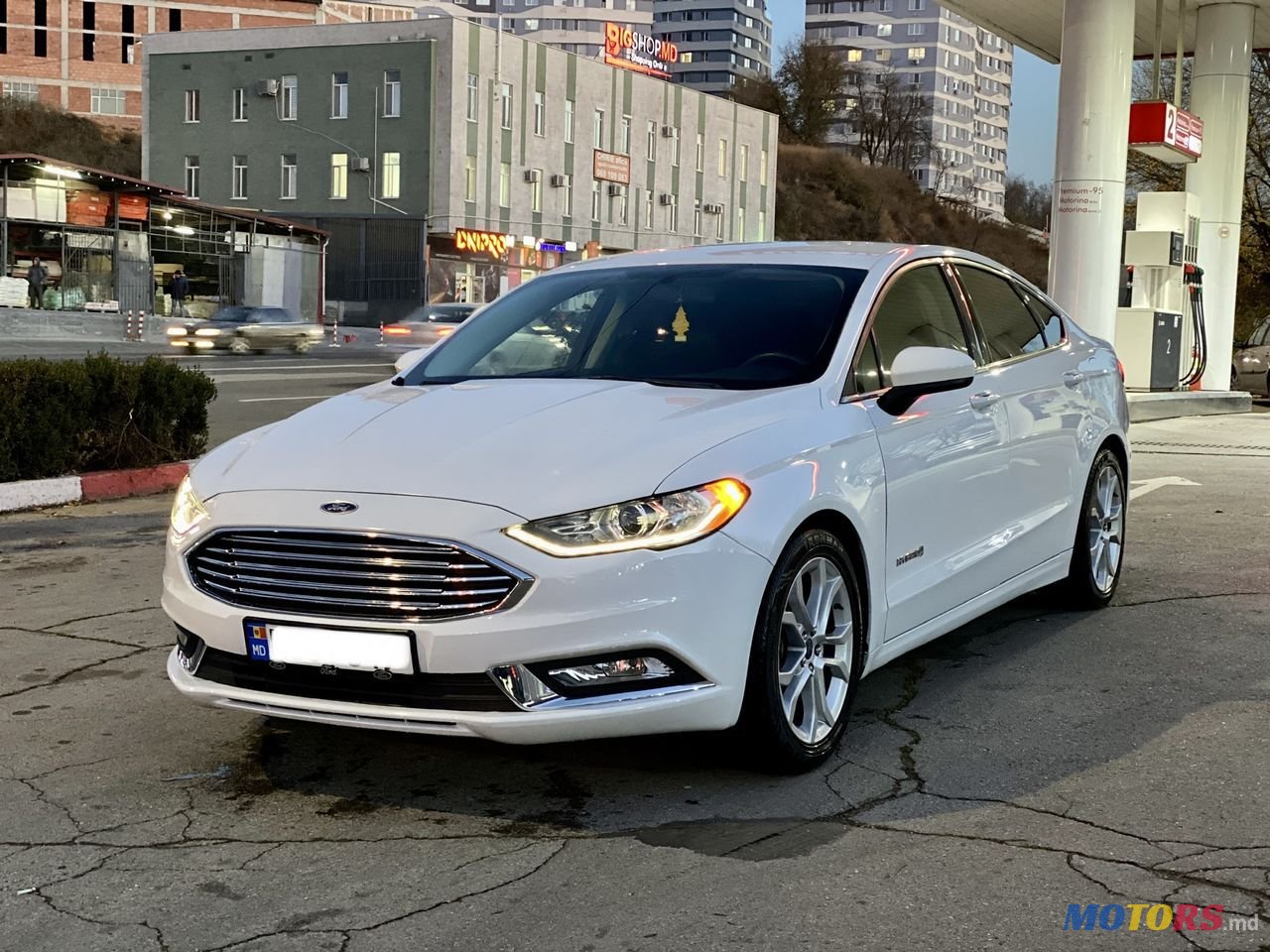 2016' Ford Fusion photo #3