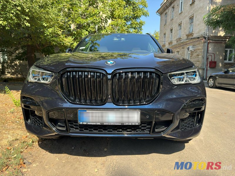 2021' BMW X5 photo #3