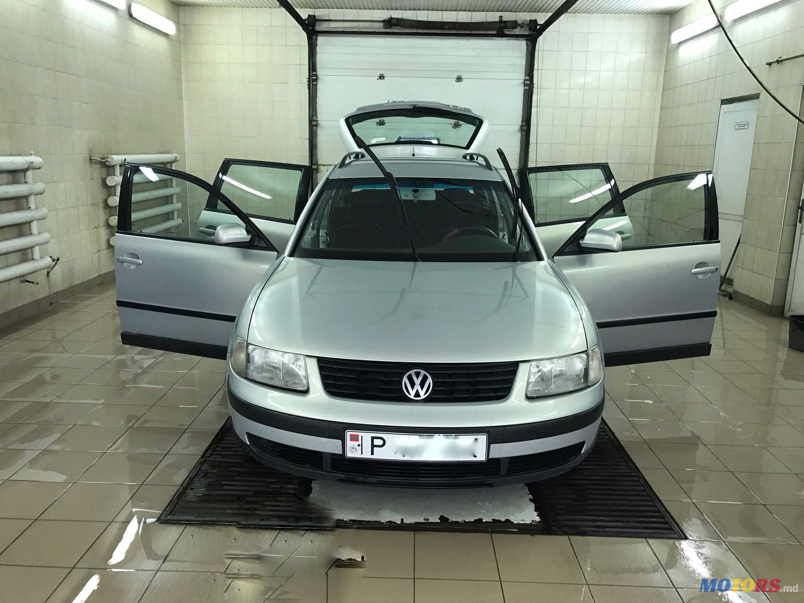 2000' Volkswagen Passat B5 photo #1