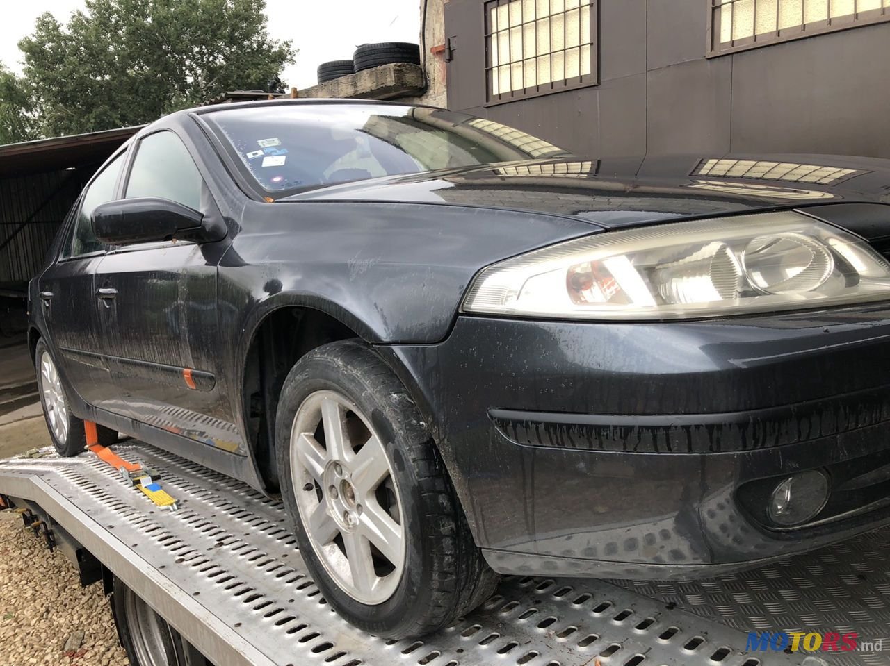 2002' Renault Laguna photo #1