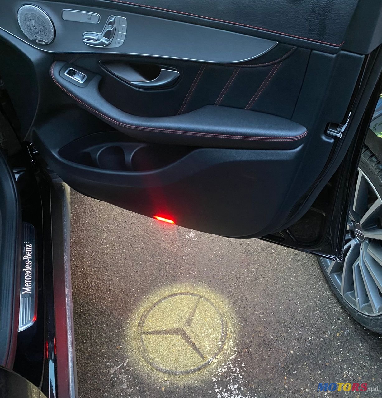 2022' Mercedes-Benz GLC photo #6