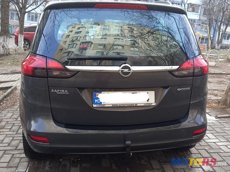 2014' Opel Zafira photo #2