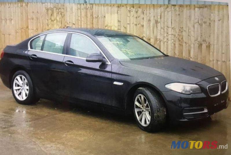 2013' BMW 5 photo #2