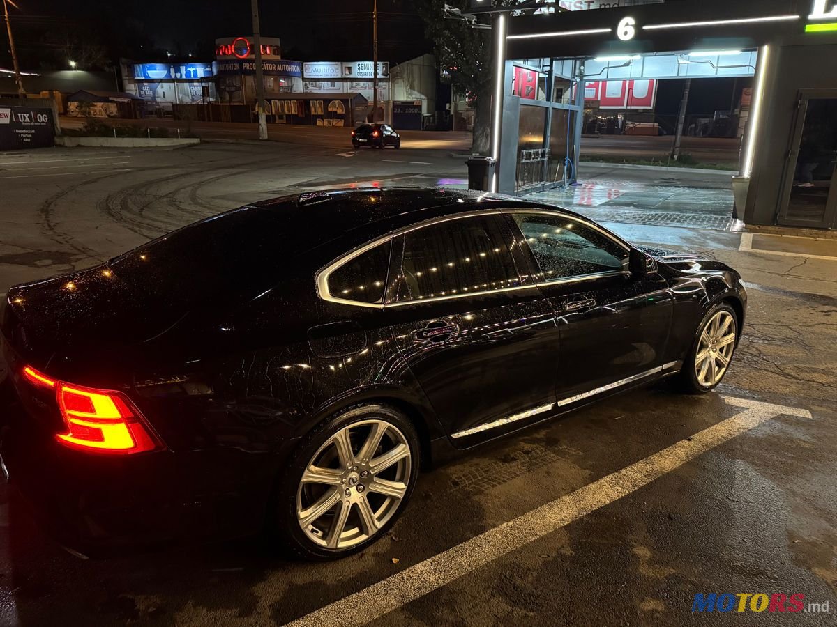 2017' Volvo S90 photo #4