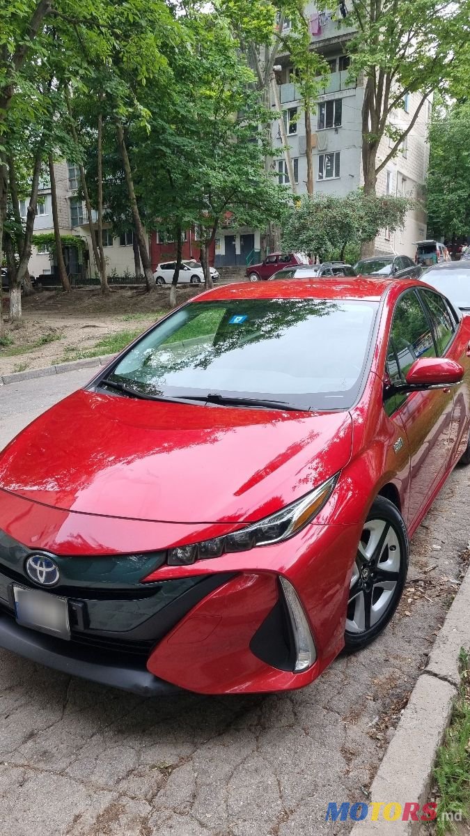 2017' Toyota Prius Prime photo #3