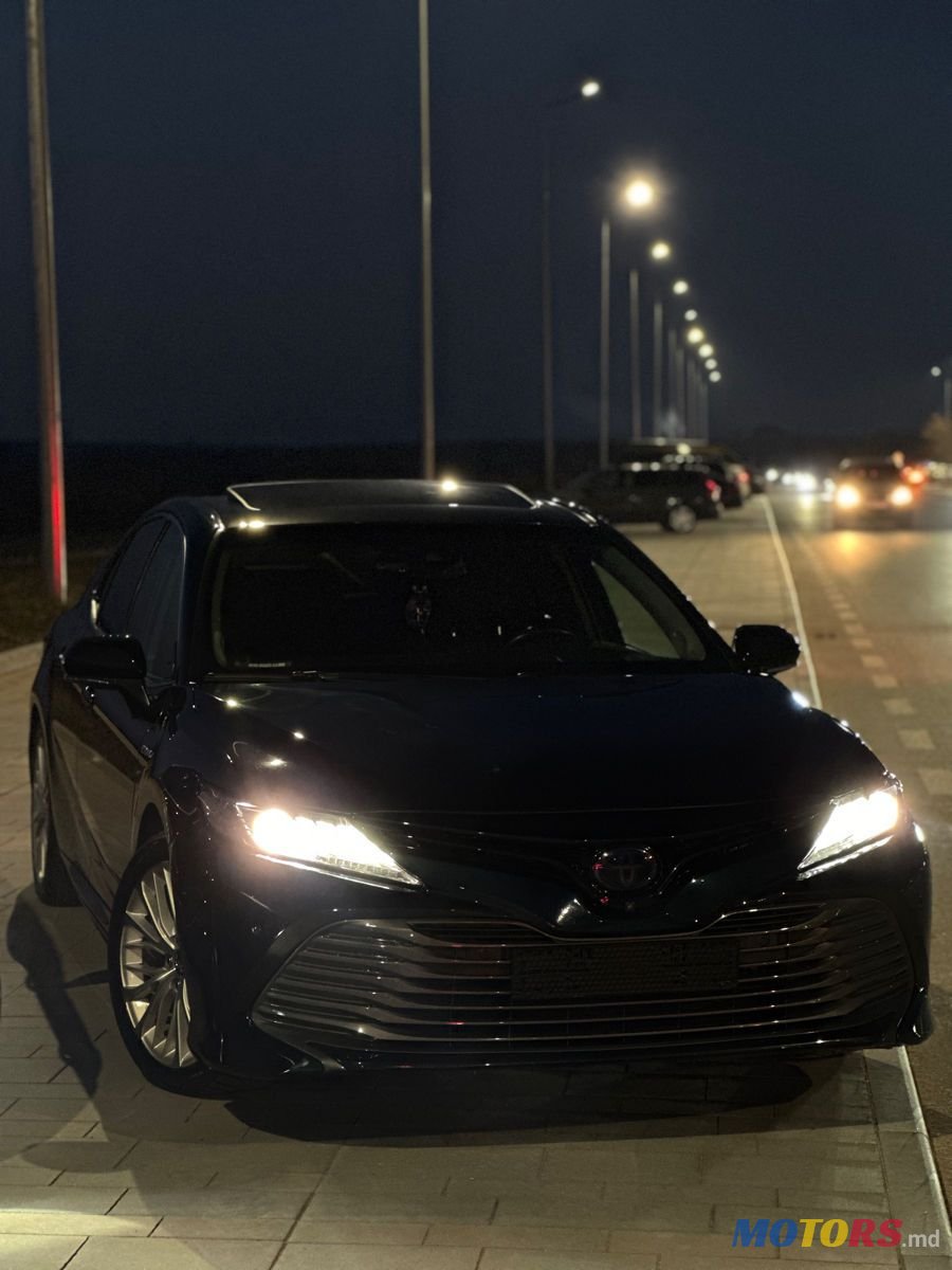 2018' Toyota Camry photo #1