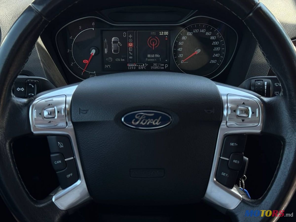 2009' Ford Mondeo photo #5