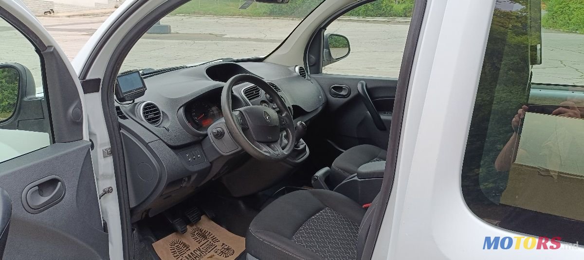 2016' Renault Express photo #3