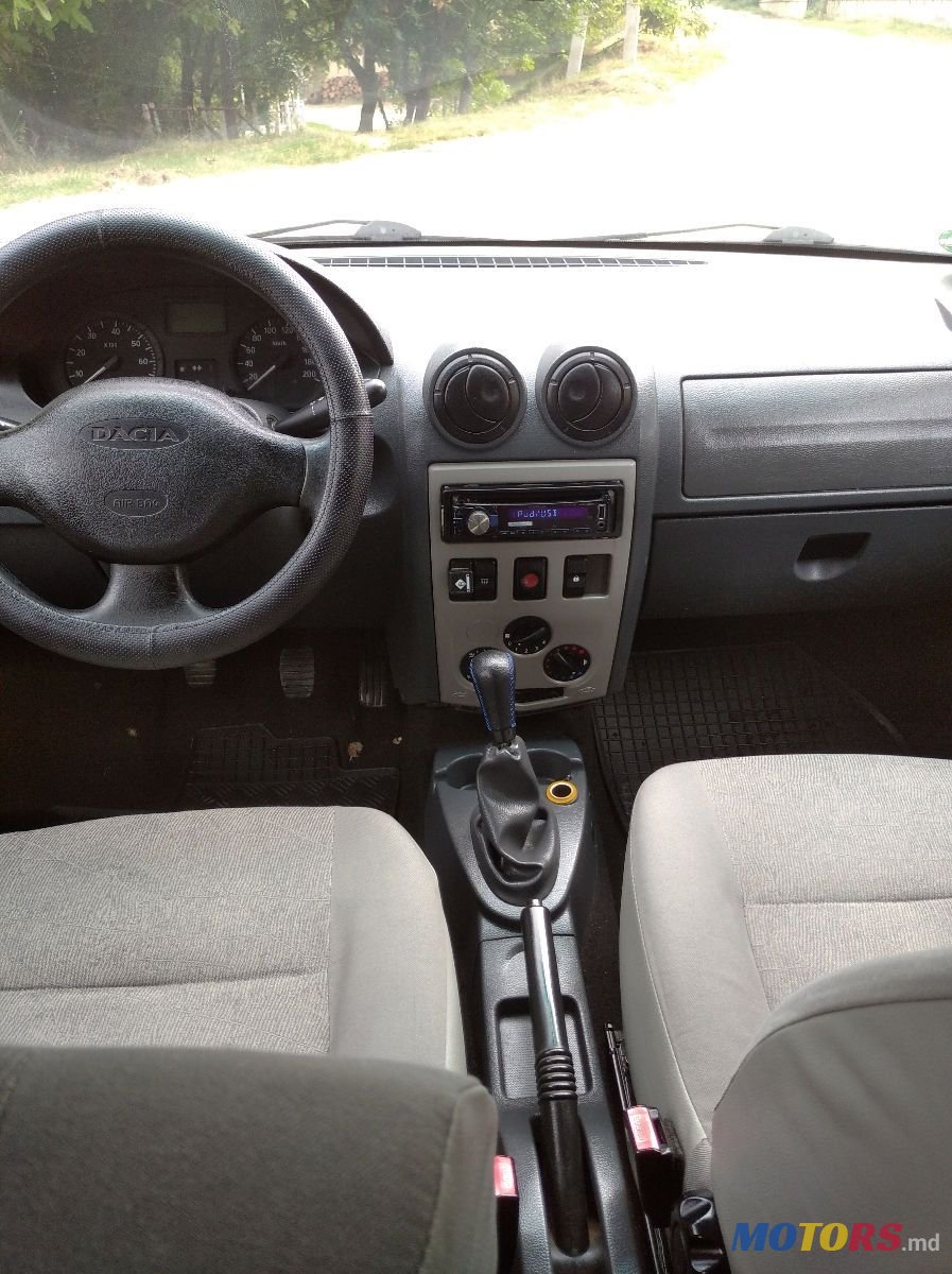 2008' Dacia Logan Mcv photo #5